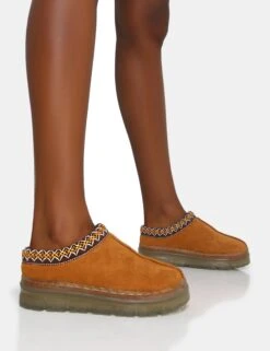 Boots Store 28 Nala Tan Faux Suede Embroidered Slipper Platform Boots