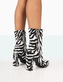 Bridget Zebra Printed PU Pointed Toe Block Heeled Ankle Boots 7 Bridget Zebra Printed PU Pointed Toe Block Heeled Ankle Boots -Boots Store 771A7935
