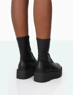 Auden Wide Fit Black Chunky Sole Ankle Boots -Boots Store 771A9914 9f9b7582 8bb9 4777 97df adc2e7502661