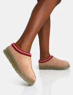 Nala Beige Faux Suede Embroidered Slipper Platform Boots 7 Nala Beige Faux Suede Embroidered Slipper Platform Boots -Boots Store IMG 0731